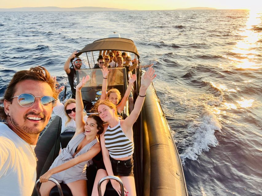 Split: Blue Lagoon and 3 Islands Group Boat Tour - The Blue Lagoon: clear water and easy snorkeling