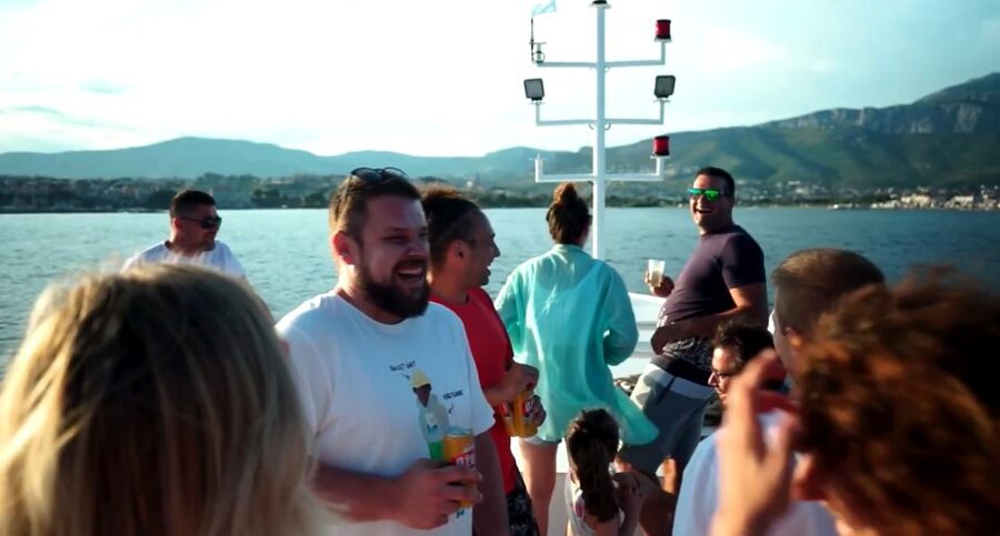 Split: Blue Lagoon and Šolta Boat Tour with Lunch and Drinks - Who will enjoy this tour most