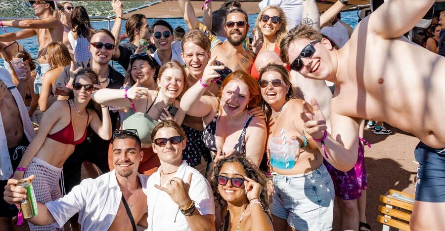Split: Blue Lagoon Boat Party with DJs, Shots & After Party - One hour at the Blue Lagoon