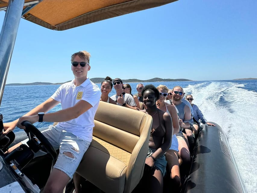 Split: Blue Lagoon, Hvar and 5 Islands Small Group Boat Tour - What to pack for a dry, comfortable day