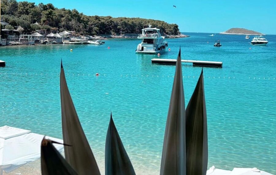 Split: Blue Lagoon, Hvar and 5 Islands Small Group Boat Tour - Milna on Brač, a calm first stop