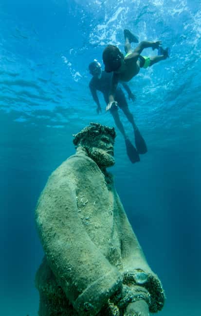 Split: Blue Lagoon Underwater Museum Tour w/Lunch & Drinks - Finding the pirate ship on Split’s Riva