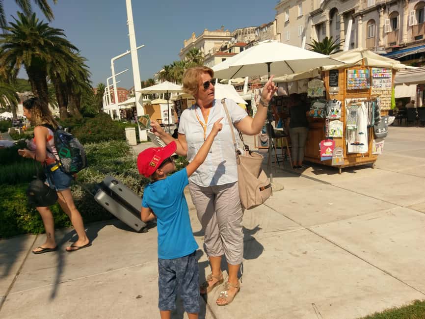 Split: city center private walking tour 2 h - Starting on the Riva beside the palace cellars