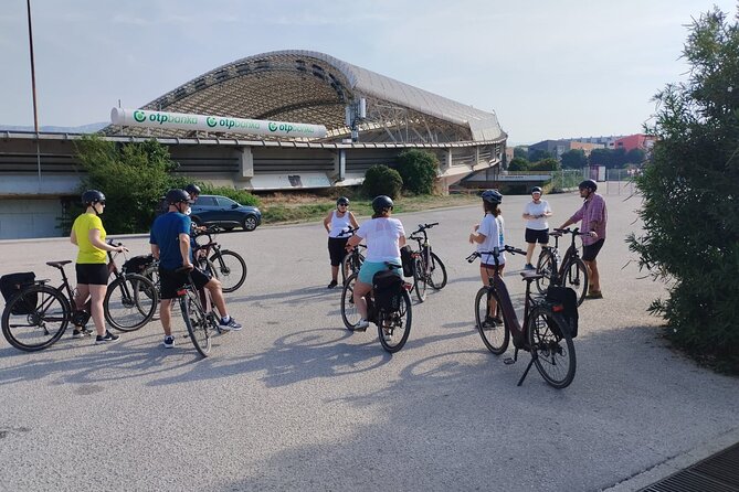 Split City Electric Bike Tour - Riding through Split before the hills