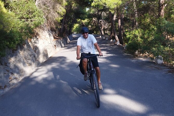 Split City Electric Bike Tour - Local guides are a major part of the value