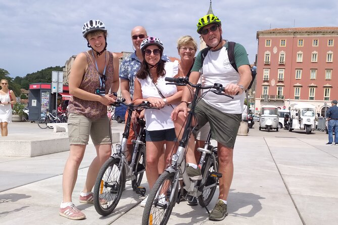 Split E-bike tour - Riva Harbor and Diocletian’s southern walls