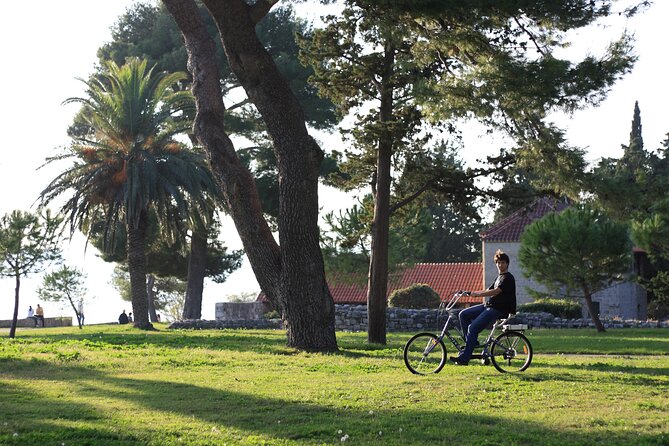 Split Electric Bicycle Tour - Riding from Split into Marjan Park
