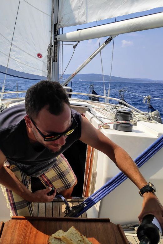 Split: Full Day Sailing Tour to Šolta Island and Brač Island - Key points to know before you book