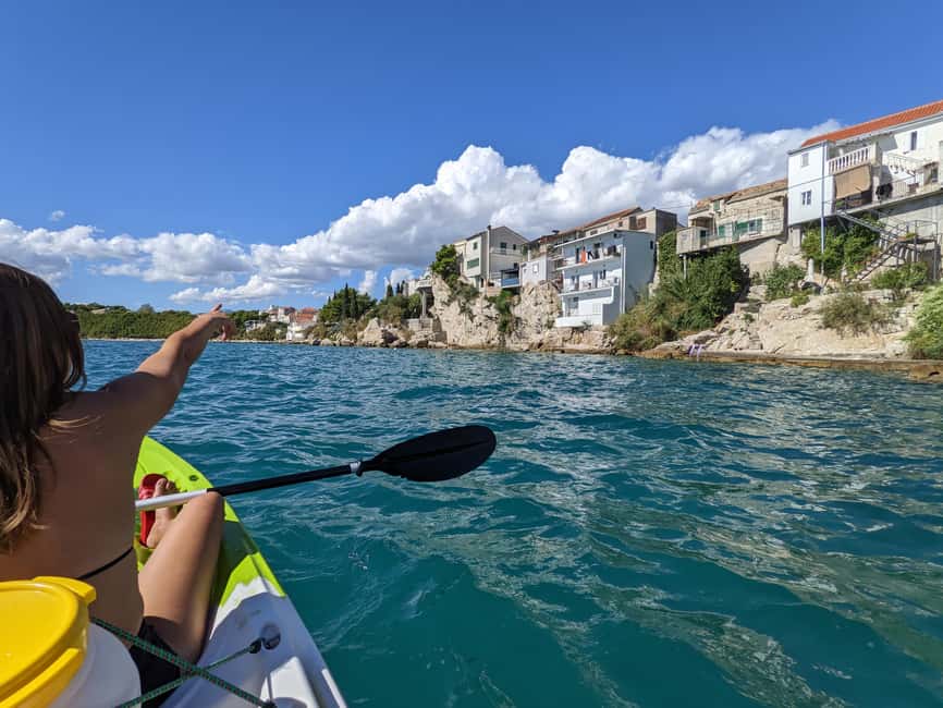 Split: Guided Kayak Adventure Tour - Getting ready on the campsite beach