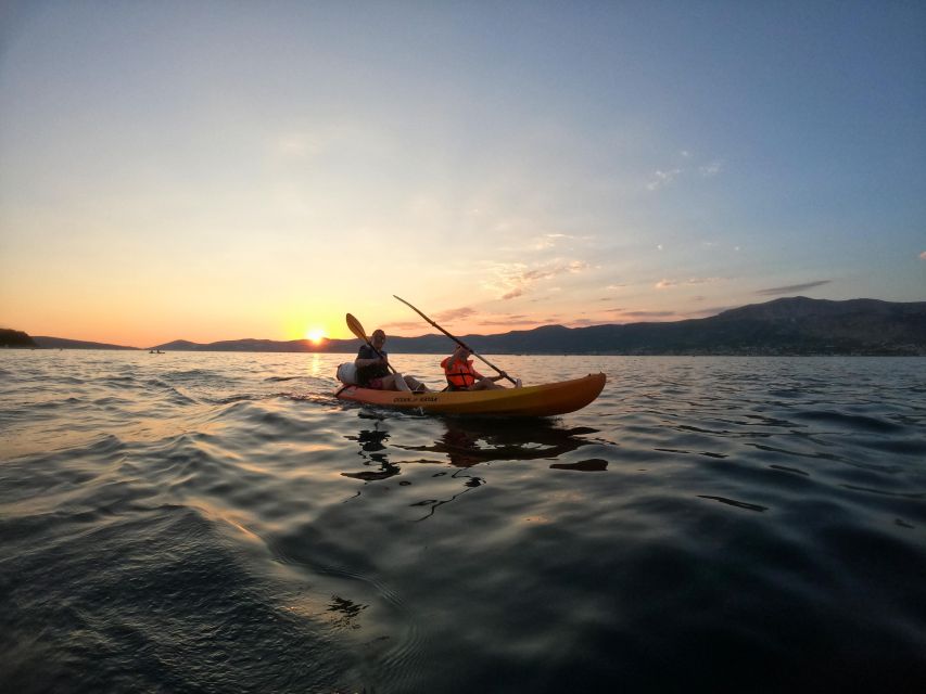 Split: Guided Sunset Sea Kayaking & Snorkeling Tour - Tips that make the evening better