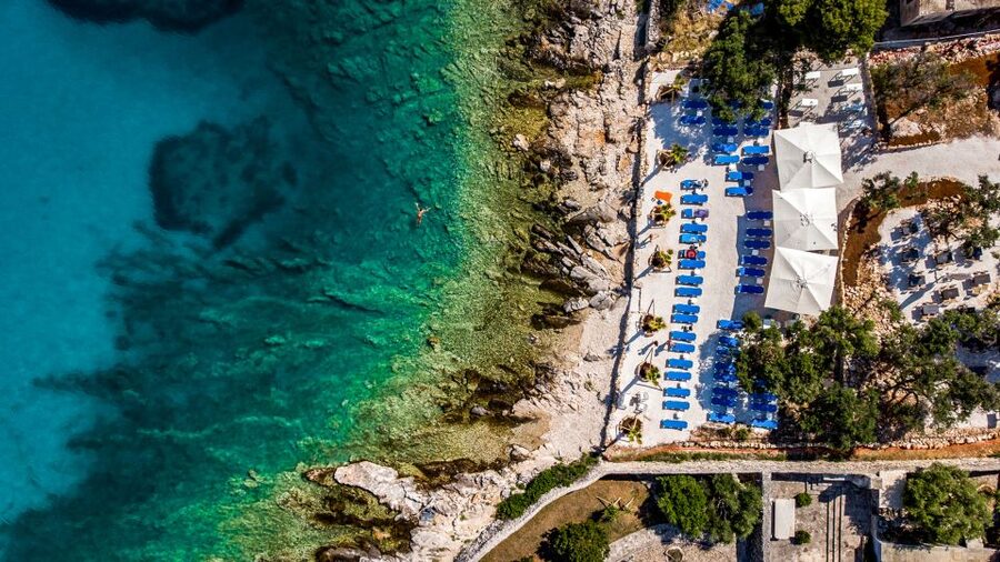 Split: Half-Day Blue Lagoon, Shipwreck, and Trogir Boat Tour - Packing advice for a more comfortable ride