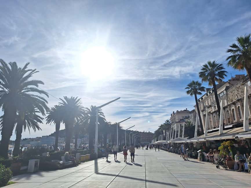 Split: History Walking Tour of the Old Town - Temple of Jupiter: a headless Sphinx and a short stop