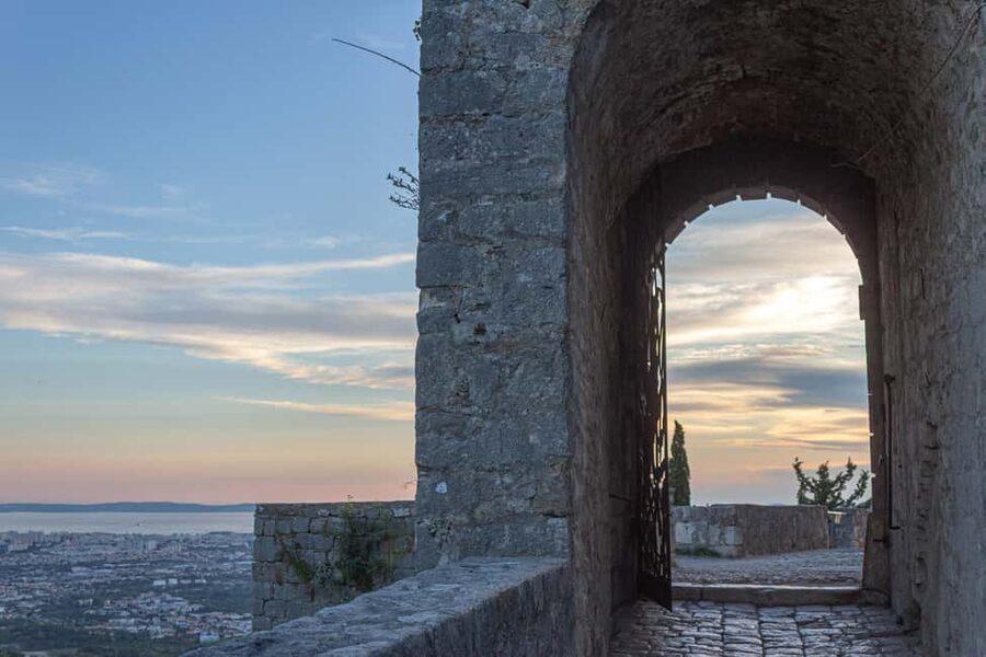 Split: Klis Sunset Sightseeing Bus Tour - Who will enjoy this tour most?