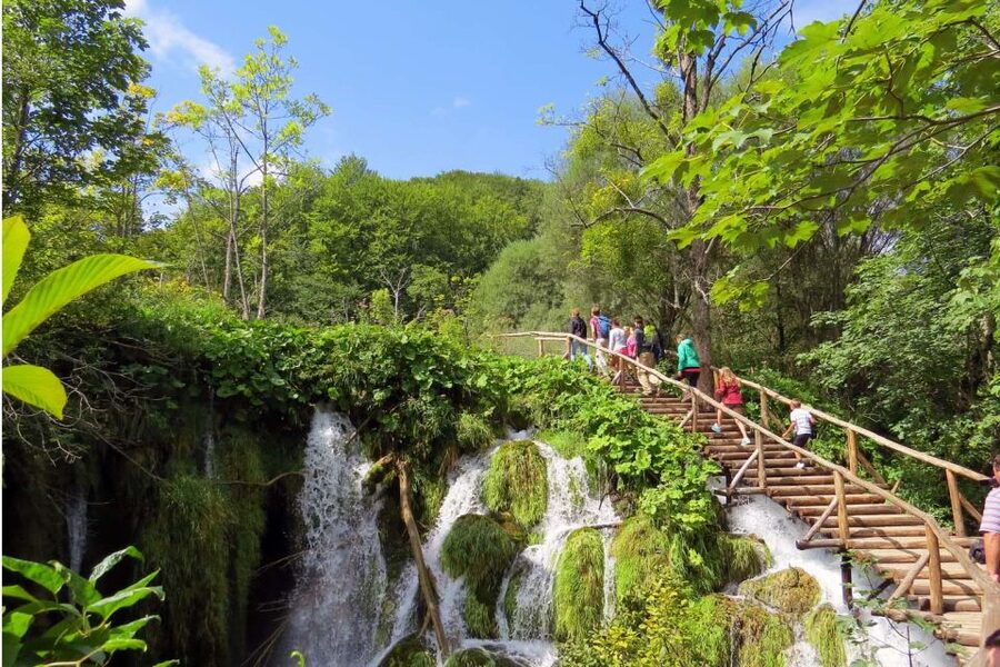Split: Plitvice Lakes Guided Day Tour with Entry Tickets - Why Plitvice is worth the long ride