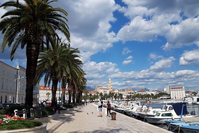 SPLIT-PREMIUM Emperor's Walking Tour for History Lovers + Museum - Starting on the Riva promenade