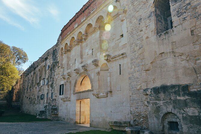 Split Private Walking Tour for Families with kids from 5-17 years - Gates, streets, and the Roman floor plan