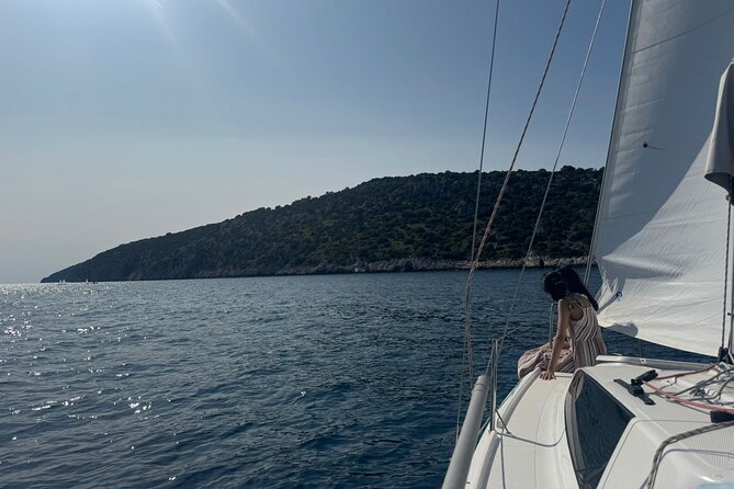 Split: Small-Group Sunset Sailing Trip - What the small group changes