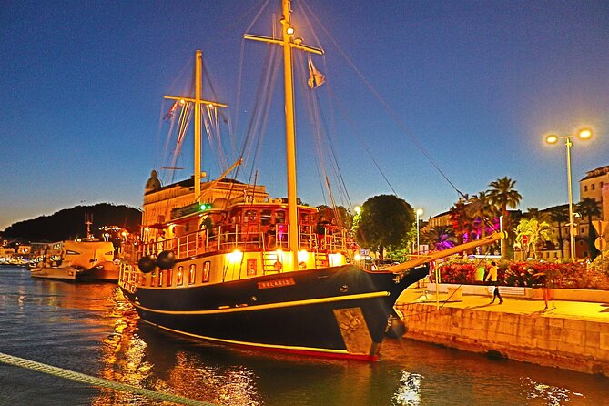 Split Sunset Cruise With Live Music - The sunset timing changes through the year