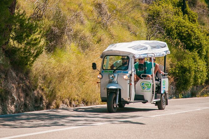 Split Tour by Electric Tuk-Tuk: Top City Highlights - Finishing at Republic Square