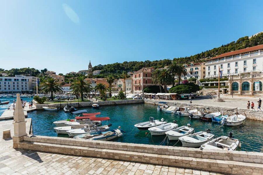 Split/Trogir: Blue Cave, Mamma Mia, Hvar and 5 Island Tour - Why this five-island tour works