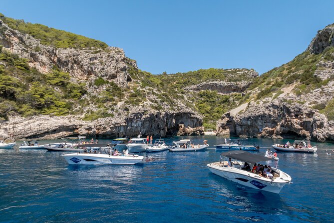 Split/Trogir: Blue Cave, Vis and Hvar Small Group Tour - Stiniva Cove and the limits of a famous beach