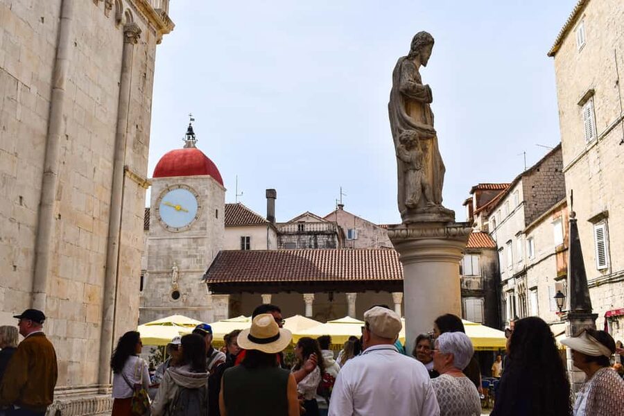 Split: Trogir Open Top Bus Trip + Free Split Walking Tour - Walking through Trogir’s stone lanes