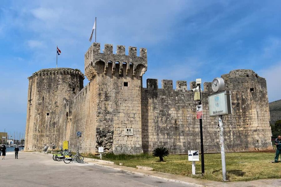 Split: Trogir Open Top Bus Trip + Free Split Walking Tour - The ride from Split: useful context, mixed execution