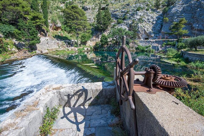 Srdj hill scenic panorama drive and Dubrovnik Old Town PRIVATE TOUR - Why this Dubrovnik tour works so well