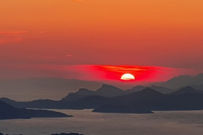 Sunset and Wine / Dubrovnik Sunset Tour and Premium Wine Tasting - Who will enjoy this most?