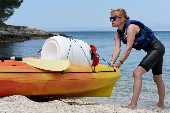 Supetar-Postira kayaking - Who should book this Brac kayaking tour?