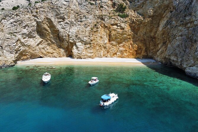 Taxi boat Kormat - Weather, flexibility, and the small risks