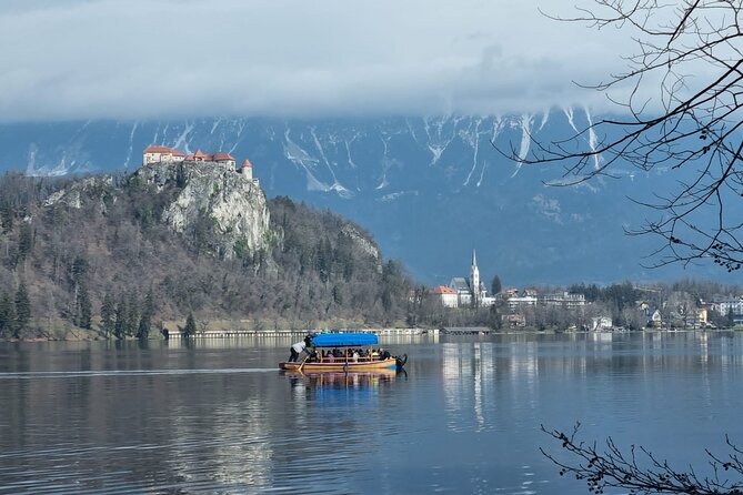 The Best of Slovenia: Bled Lake, Postojna Cave & Ljubljana - The guides make a real difference