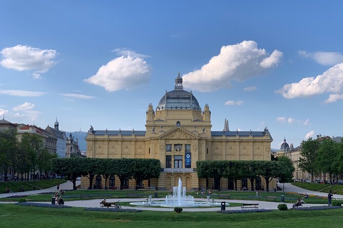 The best of Zagreb in half-day - Private 4-h tour - Zrinjevac and the Lower Town’s green frame