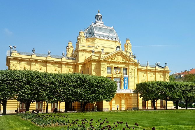 The best of Zagreb in half-day - Private 4-h tour - Dolac Market and daily Zagreb life