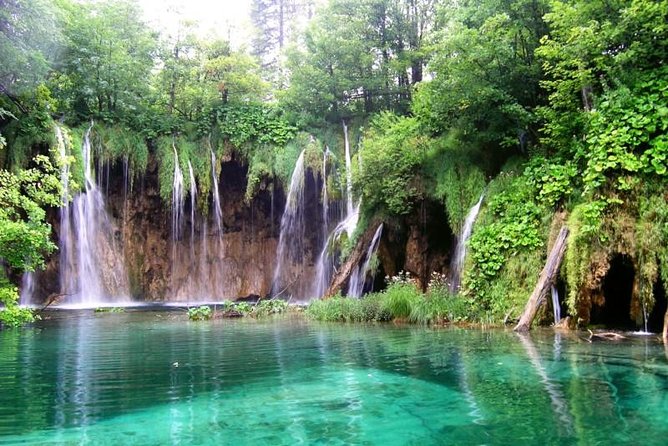 The natural park of Plitvice Lakes transportation, and return to Zadar - What the four-hour Plitvice stop can offer