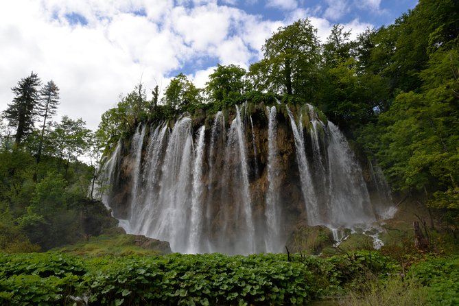 The natural park of Plitvice Lakes transportation, and return to Zadar - Timing is the main point to clarify