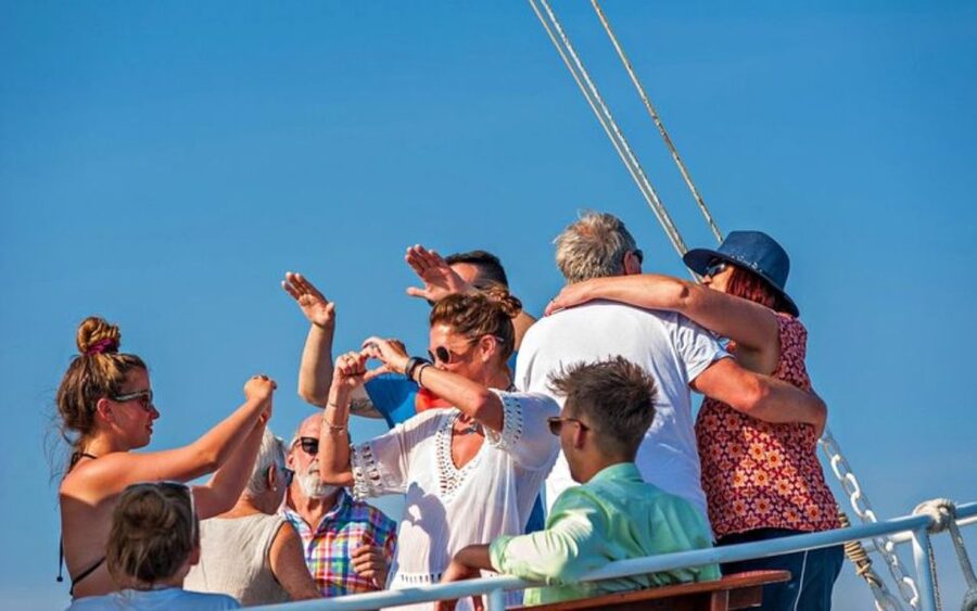 Three Island Boat Tour With Lunch - What $76 buys you in Dubrovnik