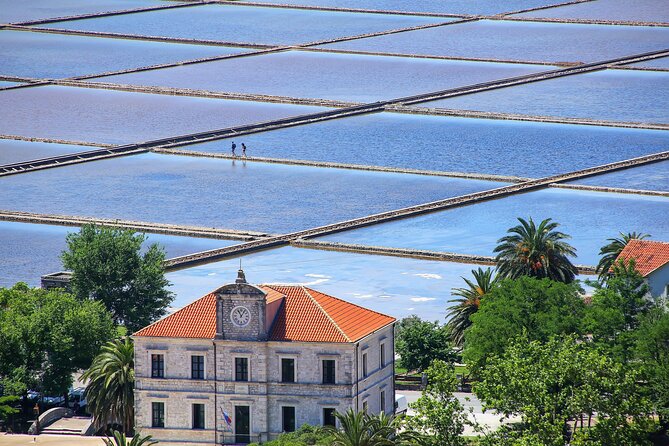 Transfer Split to Dubrovnik with Sightseeing in Ston Town - Who should book this private transfer?