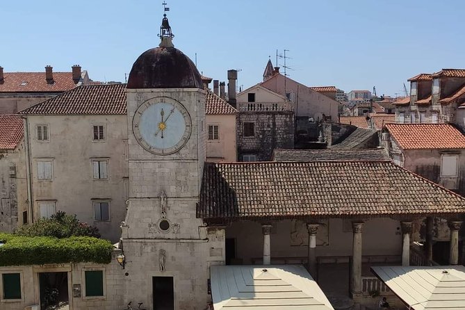 Trogir 1,5-Hour Small Group City Tour - What the guide adds to the walk