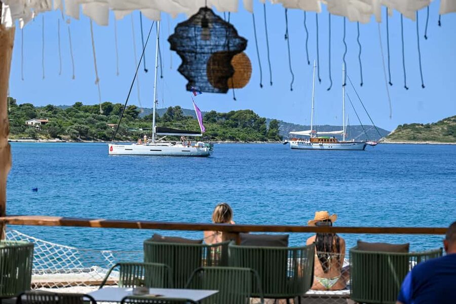 TROGIR: Blue Lagoon & 3 Islands Half-day Speedboat tour - What the $70 price really covers