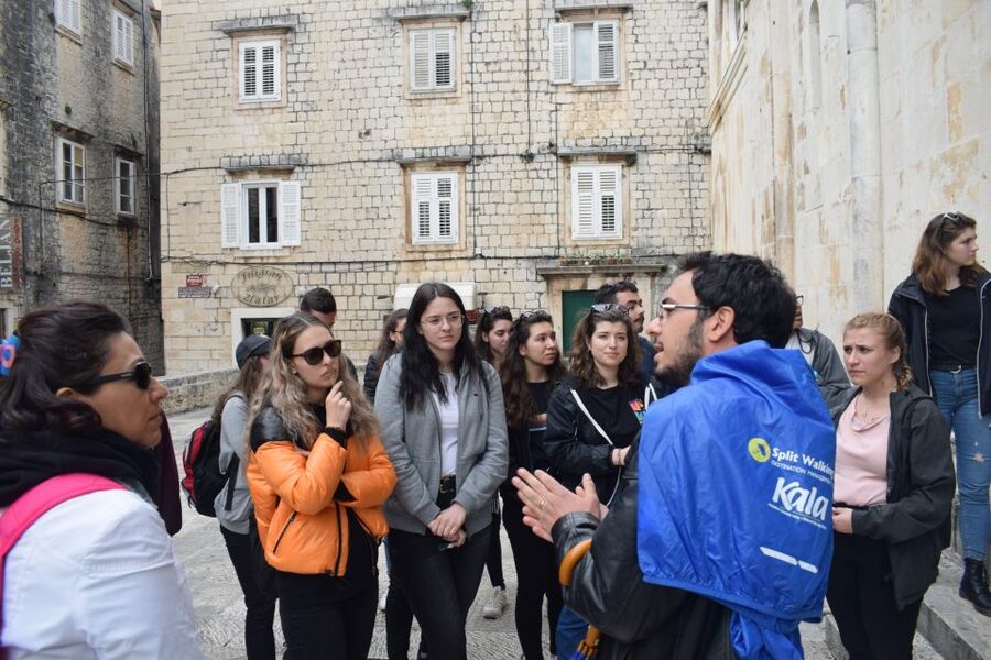 Trogir: Old Town Guided Walking Tour - City Loggia and the Venetian Gothic Ćipiko Palace