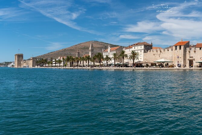 Trogir walking tour with a local guide - The Town Loggia and Cipiko Palace