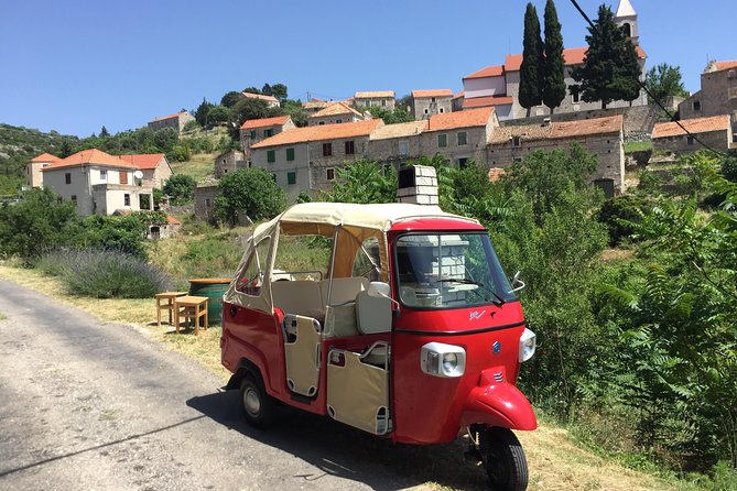 Tuk Tuk Sightseeing Tour of Hvar - Petar’s local stories are a major part of the value