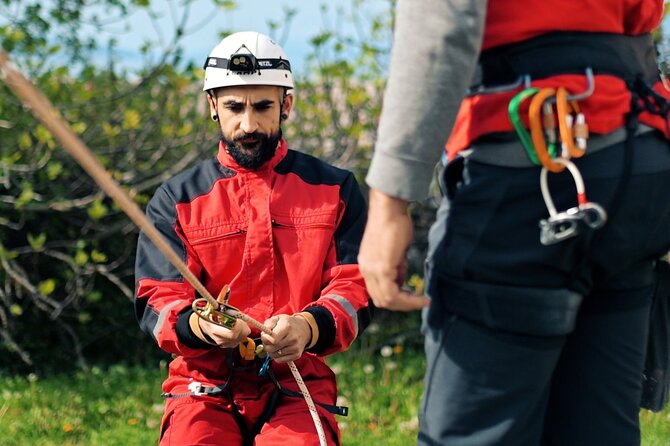 TUNNEL ABSEILING PLUS tour the underground - Choosing between Abseil and Abseil Plus