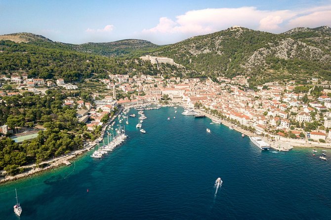 Unique Blue Cave and 5 islands tour from Trogir and Split - What the boat ride feels like