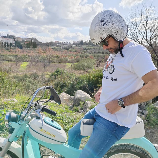 Unique vintage Tomos moped tour Split - Back to the '80s - Meštrović Gallery and Marjan Hill