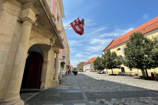 VarazdinTown & Trakoscan Castle, Small Guided Group from Zagreb - Practical tips before you book