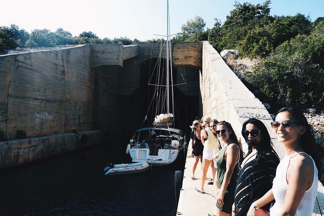 Vis Military Tour - Five things to know before visiting Vis’s military sites