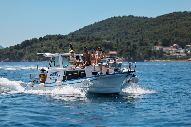 Visit 2 Islands of Zadar on a traditional wooden boat during half-day trip - A Short Boat Escape From Zadar