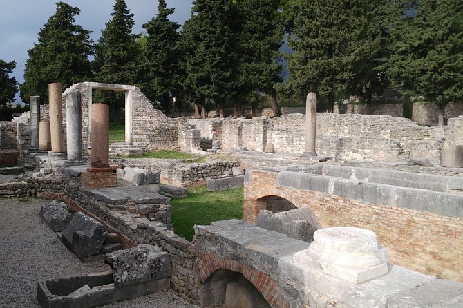 Visit Ancient Salona, Mighty Klis Fortress and Stella Croatica - The guide question matters more than the Wi-Fi